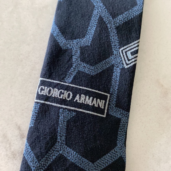Giorgio Armani silk tie - Picture 5 of 6